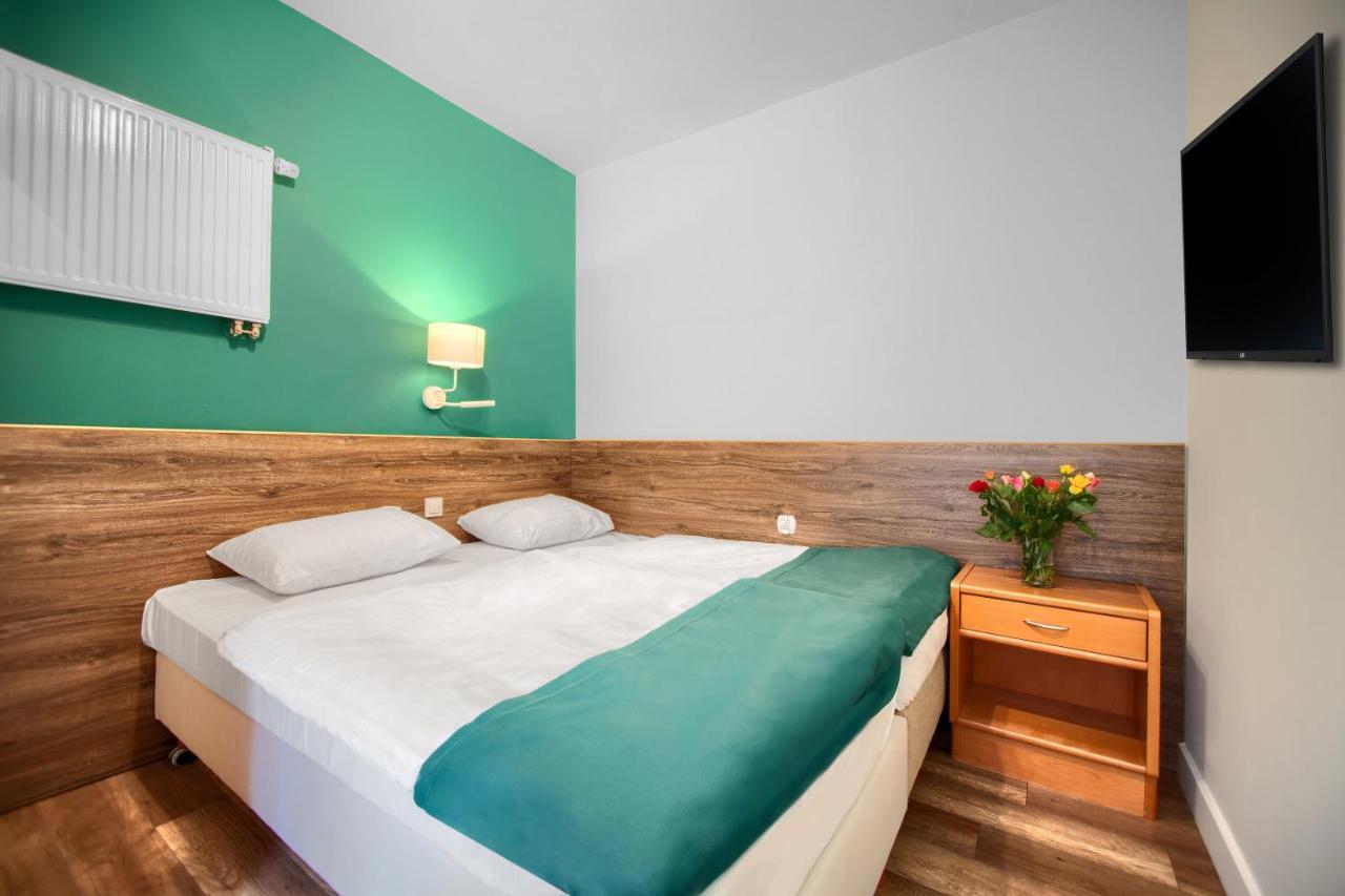 Taaakaryba Hotel Колобжег Екстериор снимка