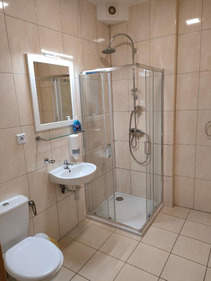 Taaakaryba Hotel Колобжег Екстериор снимка